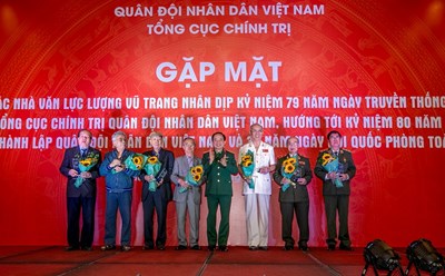 Gallery - 	Muốn viết hay về người lính phải có những rung động chân thực